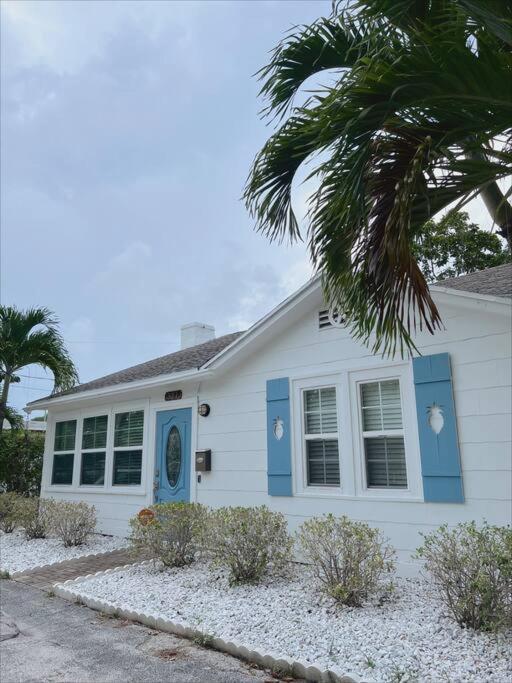 Beautiful Main House In West Palm Beach Exterior photo